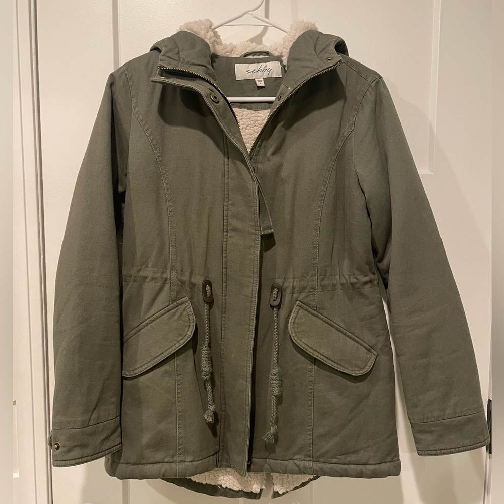 Green Fall/Winter hooded sherpa lined jacket